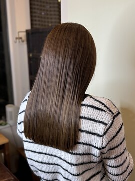 チョコレート(chocolate) 艶ベージュ