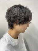 毛流れパーマ　ハンサムショート