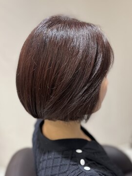 アンベリールフルー(EMBELLIR fleur) 春色スッキリボブ