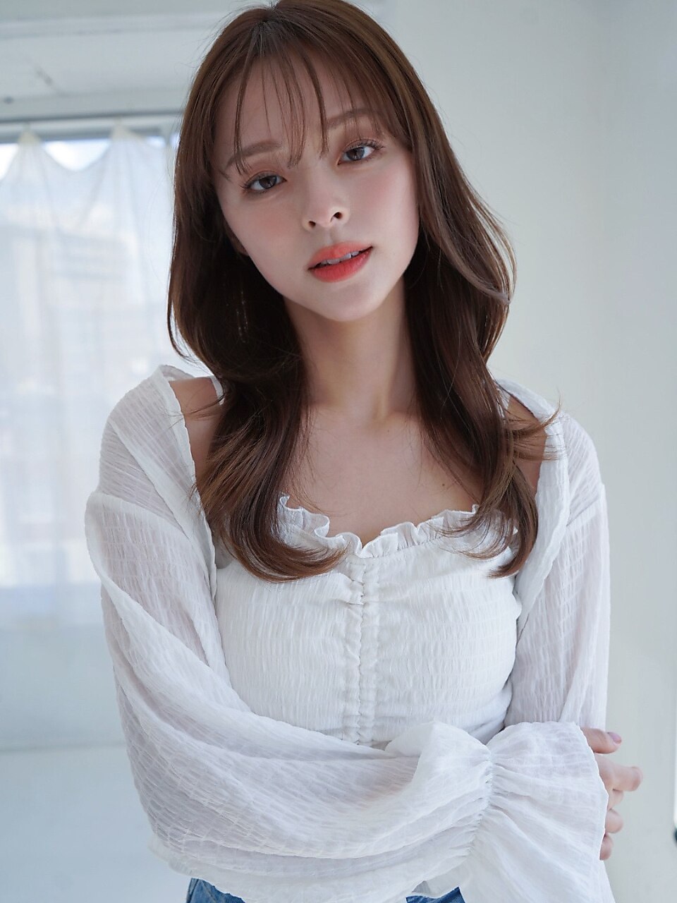 ANGELICA ブラウンベージュ 韓国風巻き 長めレイヤー ANGELICA ブラウンベージュ 韓国風巻き 長めレイヤー