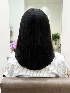 エブリ(evri) 「evri」ミディアム　縮毛矯正　ワンカール　まとまるスタイル