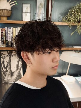 エメン(EMEN) カット＋パーマ