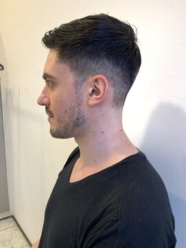 ベンジー オウン 代々木上原店(benji own) ナチュラルフェード　30代　ビジネスヘア