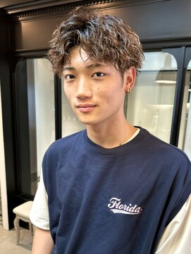 シータ(sheta) 【表参道sheta中澤】マッシュパーマアッシュブラックパーマ