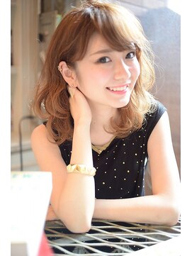 テイラー(Taylor) 【TAYLOR】透け感ミルキーベージュxおフェロミディ