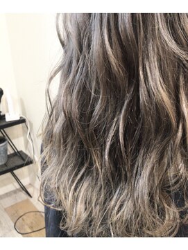 ラべリー 池袋(LOVELEY) お客様style124 3Dカラー グレージュ