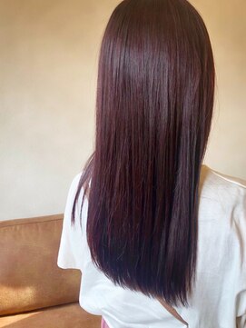 リール ヘアーアンドカンパニー(Rire Hair&Co.) ピンクバイオレット/セミロング