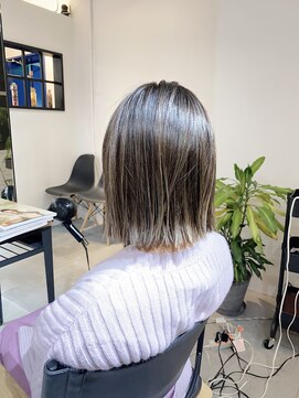 美容室 ツリー(Tree) 『Tree hairsalon 』ノンブロー 大人 ショートボブ 本厚木
