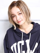 クラッチ 天王寺(CLUTCH)&nbsp;大人可愛い小顔ハイライトカラー外ハネボブ A3