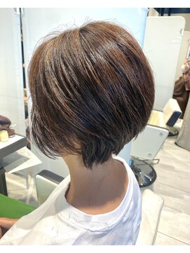 アース オーセンティック 新浦安店(EARTH Authentic) コンパクトショート