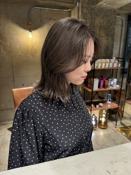 リブロ(liblo) 【ミディアムボブ×オリーブグレージュ】