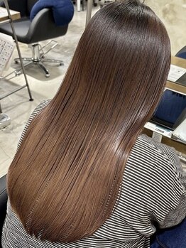イリル バイ レシッド 自由が丘(ibrel by rcid)の写真/インナーカラーやデザインカラーと共に白髪カバーも♪白髪ぼかしのハイライトで更にお洒落◎