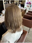 ミルクティーベージュカラー