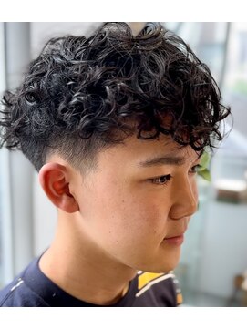 ジジバイワースホワイル(jiji by WORTH WHILE) スペインカール