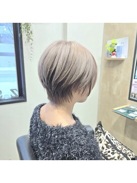 ゼットサロン(Z SALON) bei 白髪染め/白髪染めを使わない白髪染め/ハイライト/円山/ボブ
