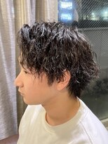 ブルニール 中崎町(BLEUNIR) ツイストスパイラル ソフトツイスト 無造作 ウルフ