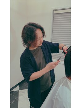 エメティー(Emeti)の写真/カットはもちろん、パーマ各種お任せください！いつも同じになってしまうマンネリから脱出☆