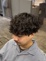 ノイセルヘアー(Noisyle Men's hair) リバースセンターパート/ニュアンスパーマ/ダウンバング/MEN'S◎