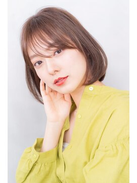 エイミー(Aimee) Aimee フェザーボブ×シアーベージュ