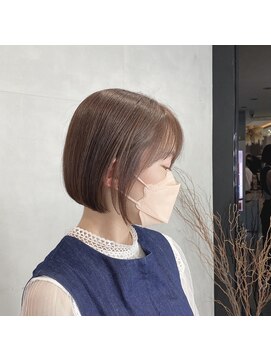 ウィクシー(wixy) 大人可愛い前下がりボブ