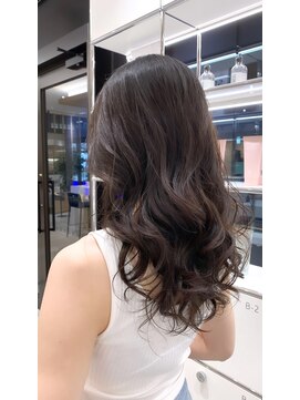 ステアケース 武蔵小杉店(stair:case) 2022年人気髪型コテ巻きパーマ　20代30代40代50代