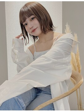 ロンドプロフィール 浦和(Lond profil) 【ワンランク上のボブ】切りっぱなしボブペールベージュ【浦和】