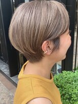 ビュートリアム 梅田(BEAUTRIUM)&nbsp;丸みショート