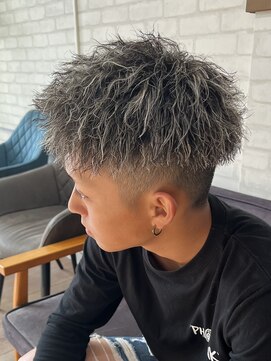 ココテラス(coco terrace) ツイスト/ホワイトメッシュ/メンズパーマ