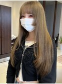 ミルクティーベージュ_ケアブリーチ_ハイトーン_ぱっつんロング