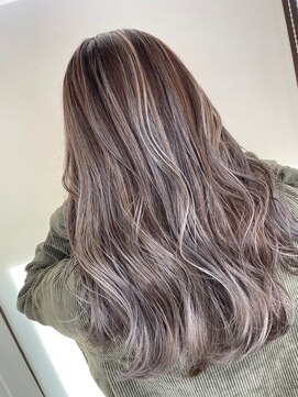 アイズ 本厚木(AIZU) ラベンダーベージュ ハイライト