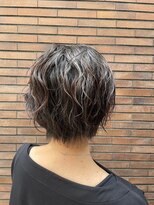 ヴァージ(Verge)&nbsp;レイヤーカット/ウェーブパーマ/前髪/こなれミディ[代官山駅]