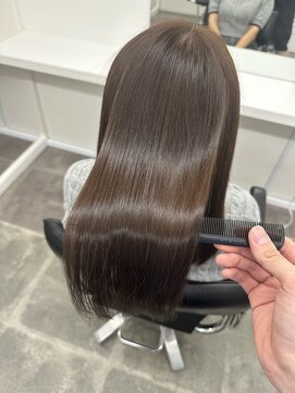 レーヴバイキートス(REVE by kiitos) 【REVE】簡単ワンカール/うる艶髪/ウルトワ水素トリートメント