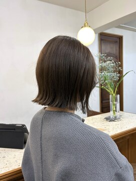 シエン 恵比寿(CIEN) 外はねボブ/顔まわりレイヤーボブ/オリーブベージュ/恵比寿