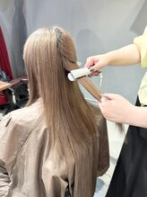 [“その日だけ綺麗”では終わらせない髪質改善]