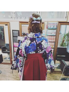 ヘアーアンドメイク アール(hair&make R) ★hair&makeR★卒業式スタイル