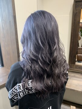 ハウンド(HAWND) ブルーパールグレージュ！