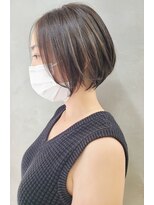 エリマ 調布(elima)&nbsp;大人ショートボブ/ハイライト/イルミナカラー/ベージュ[調布]