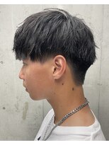 フイ 代々木(Hui)&nbsp;メンズ/アップバング/ツーブロックマッシュ/束感ショート波巻き