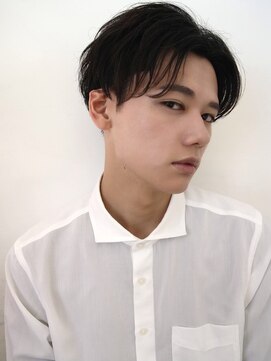 バイコーリング(By THE CALLiiiNG) センターパートスタイル