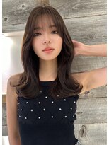 アイヴィー(IVY)&nbsp;ブリーチなしオリーブベージュくびれヘア【肥田亜沙美】