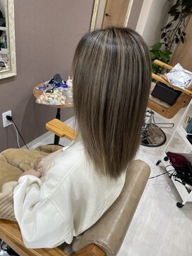 ブルー(BLUE.) バレイヤージュ