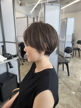 スクエアペア(SQUARE PAIR) くびれショート　シークレットハイライト　ベージュ　30代40代