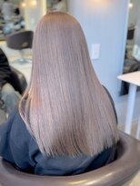 ケリーアン 太田(kelly.un)&nbsp;ミルクティーベージュ / シアーカラー / ブリーチカラー / 群馬