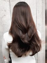 エインアンリー 明治神宮前(AIN.ANLY.)&nbsp;◯メルティカラーフェミニンロングウェーブミディアム小顔カット