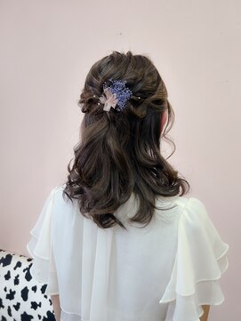 ラクーン バイ 朝日理容室(RacCoON by 朝日理容室) ハーフアップアレンジ