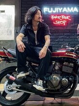 フジヤマバーバーショップ アジト(FUJIYAMA BARBER SHOP ajito) 藤本 ユースケ