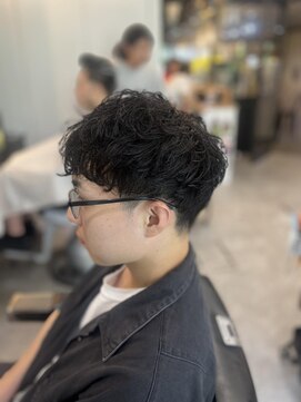 フランクスバーバーリザーブ 人形町店(FRANK’S BARBER RESERVE) ツイストカールパーマ/人形町　y