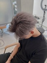 ジーナ 天神(Zina)&nbsp;フェザーパーマ/シルバー/ハイトーン