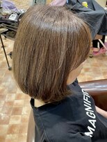 アイニ 河内小阪店(aini)&nbsp;白髪ぼかしカラー白髪ぼかしハイライト大人ショート30、40、50代