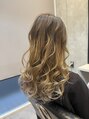 アグ ヘアー ルミナス 千里丘イズミヤ前店(Agu hair luminous) ロングスタイル×グラデーション
